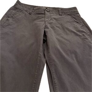 Eddie Bauer Women's Gray Cropped Pants